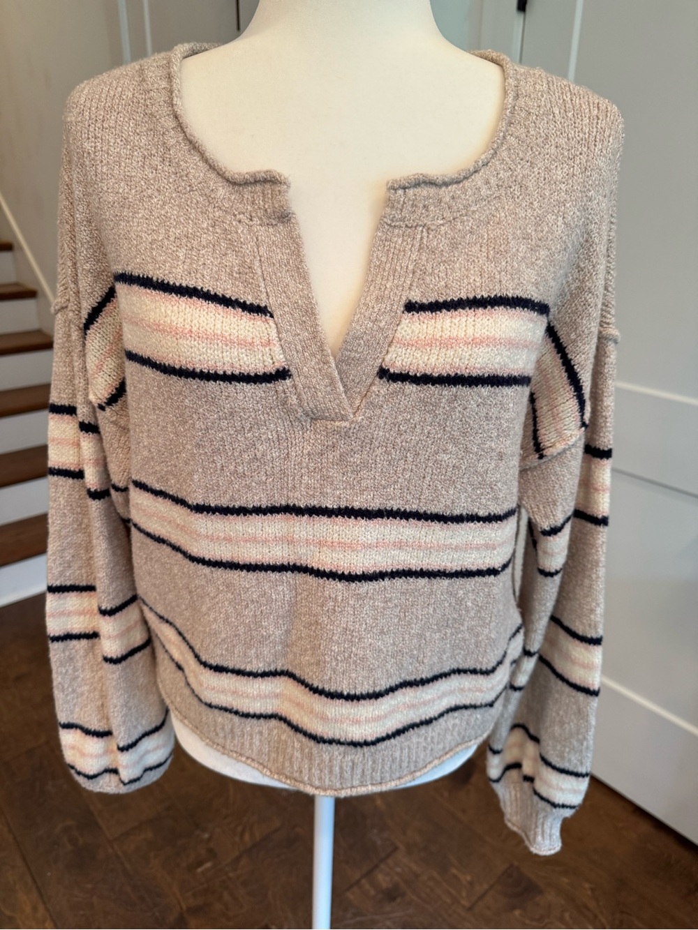 Abercrombie & Fitch Beige Striped V-Neck Sweater with Navy & Pale Pink Accents